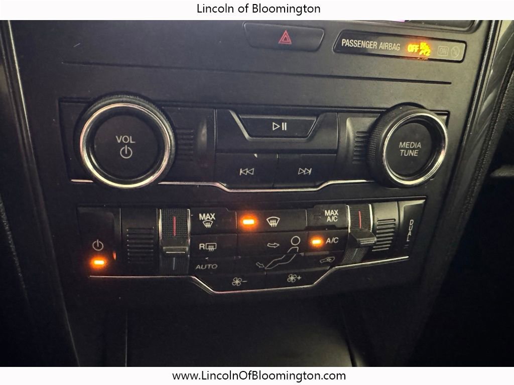 Used 2019 Ford Explorer XLT w/ Equipment Group 201A AWD/4WD image 55