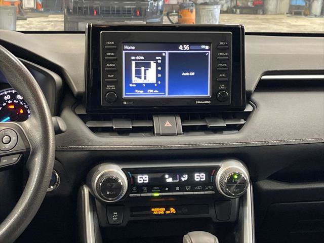 Certified 2021 Toyota RAV4 XLE AWD/4WD image 18