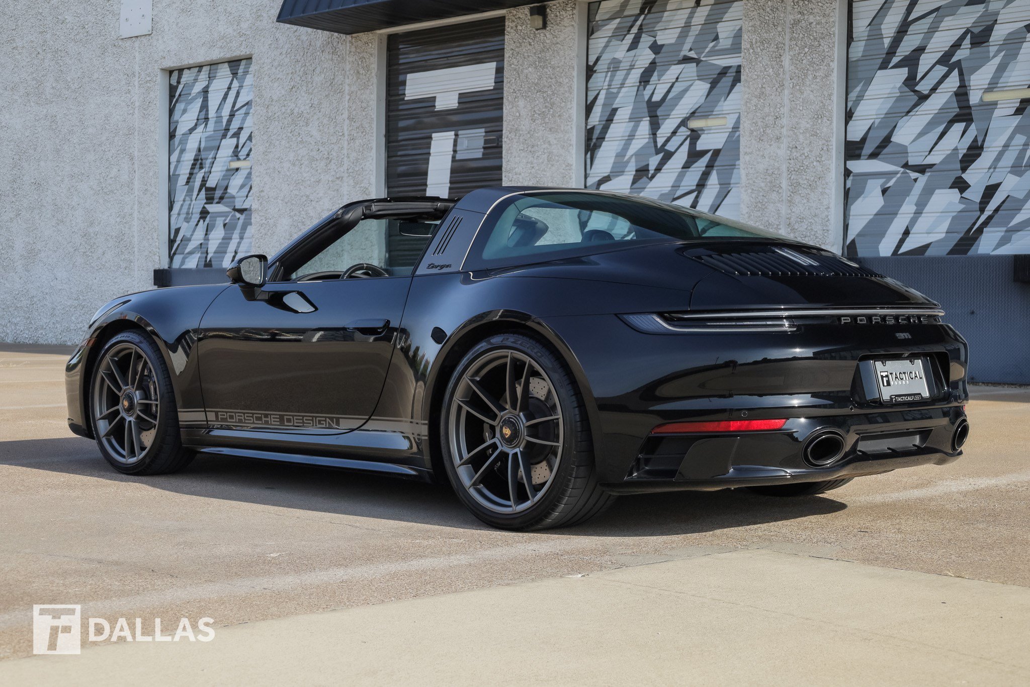 Used 2023 Porsche 911 50th Anniversary Edition AWD/4WD image 10