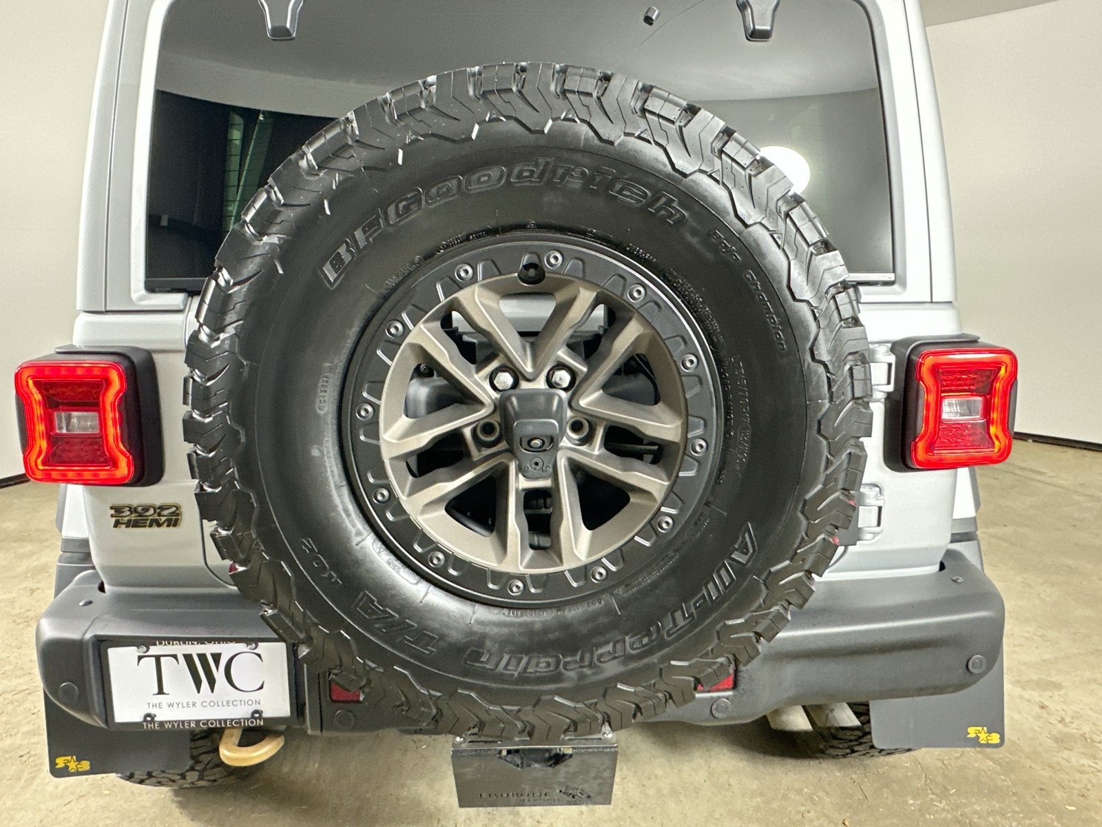 Used 2024 Jeep Wrangler Unlimited Rubicon 392 AWD/4WD image 41