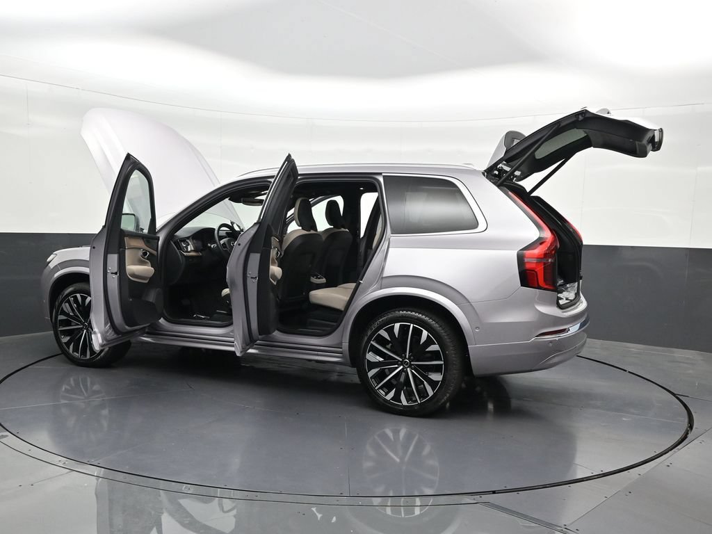 New 2026 Volvo XC90 B6 Plus w/ Protection Package Premier AWD/4WD image 42