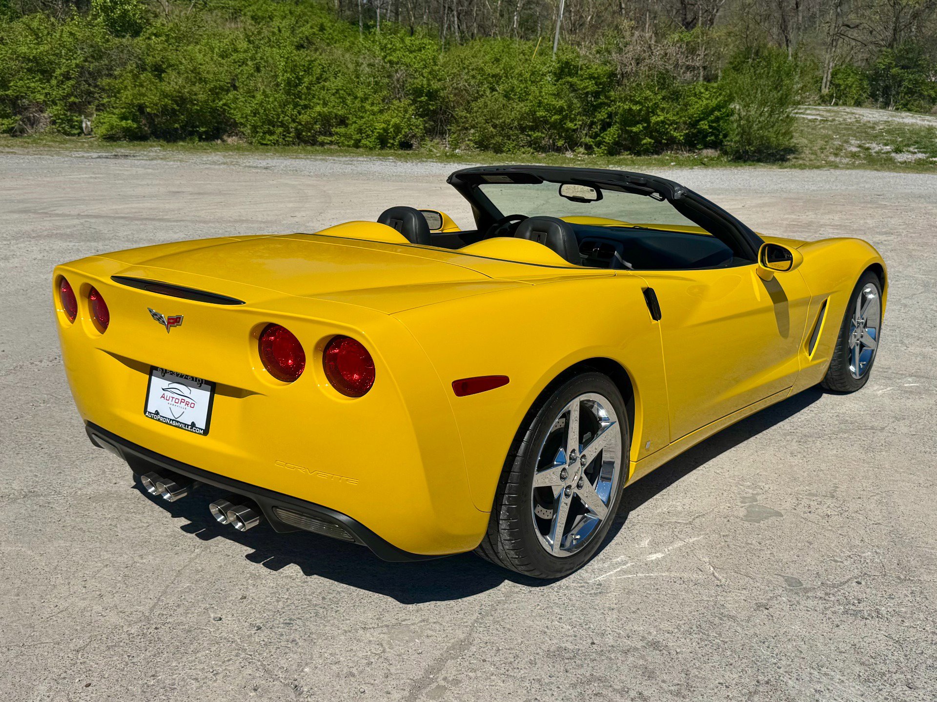 Used 2007 Chevrolet Corvette Convertible w/ Preferred Equipment Group image 3