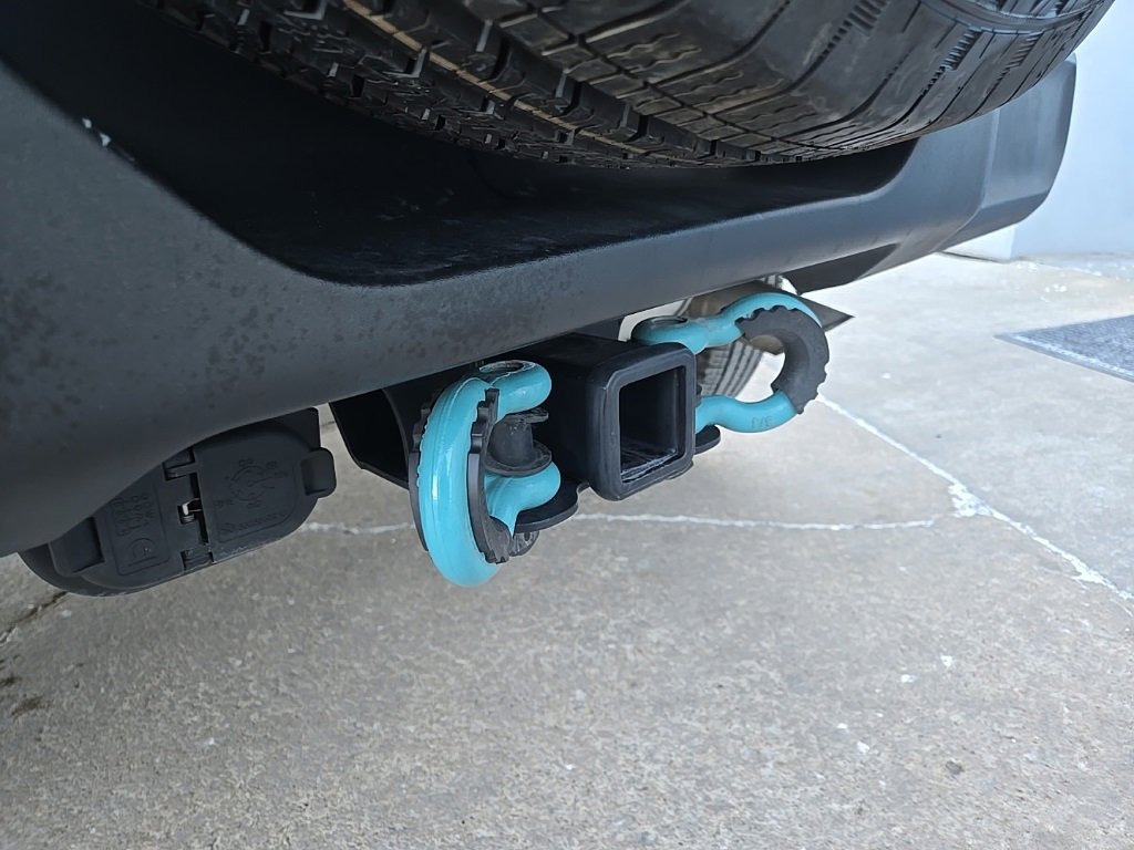 Used 2024 Jeep Wrangler Sport image 25