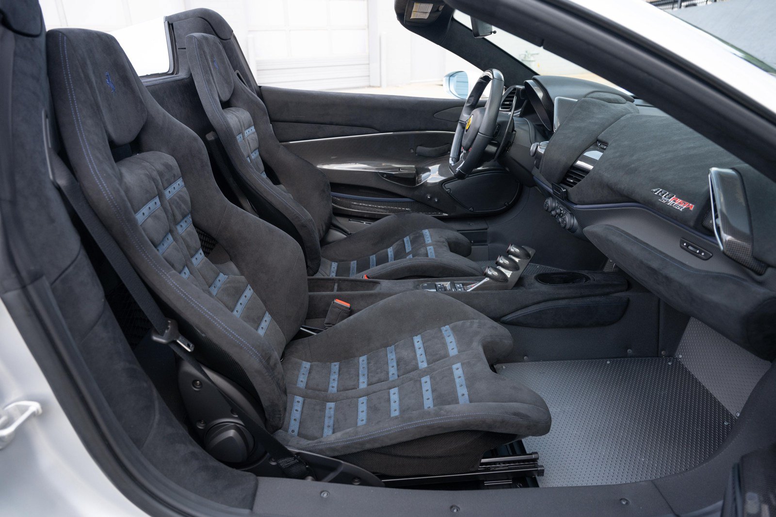 Used 2020 Ferrari 488 Pista Spider RWD image 58