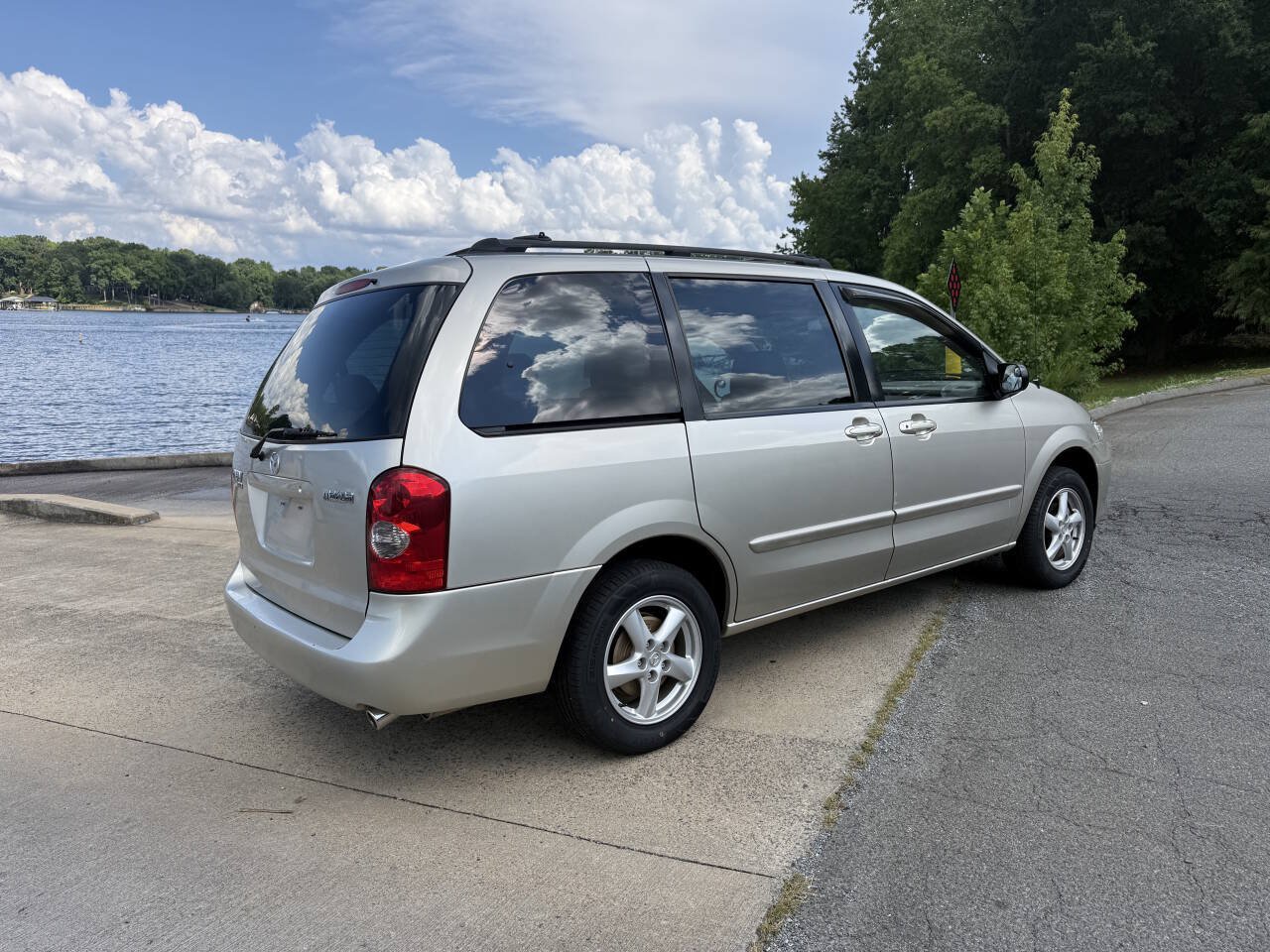 Used 2003 MAZDA MPV LX FWD image 8