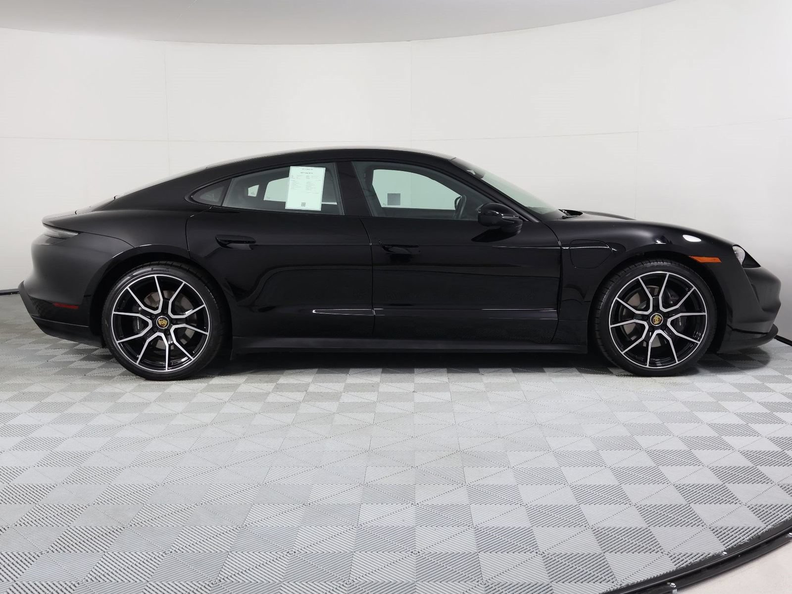 Certified 2023 Porsche Taycan RWD image 8