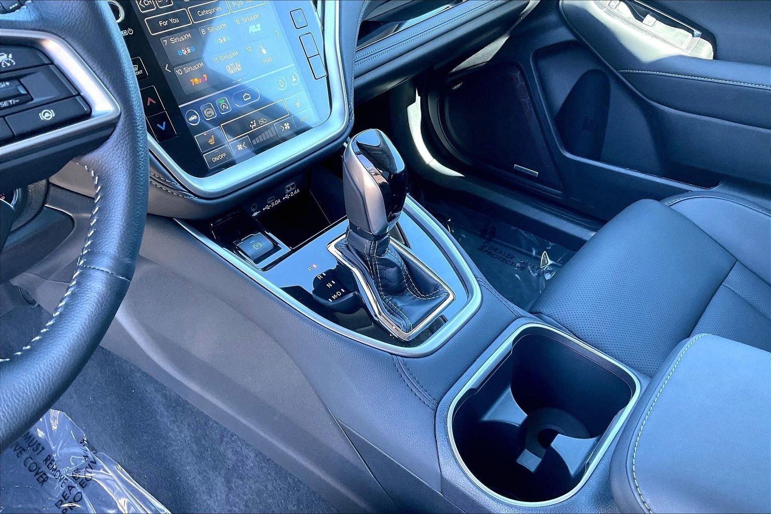 Certified 2025 Subaru Outback Limited w/ Popular Package #2 image 17