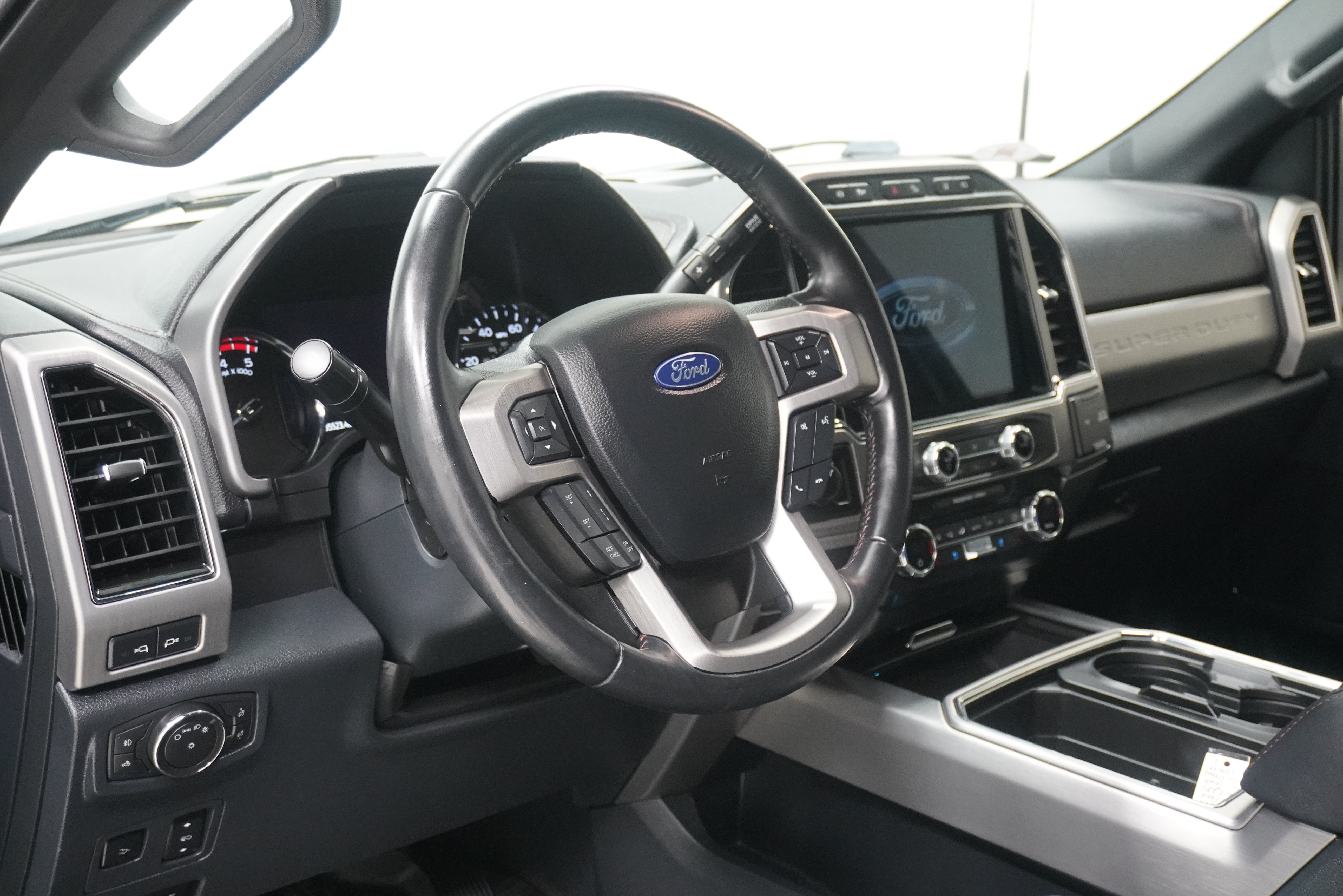 Used 2022 Ford F250 Platinum w/ Tremor Off-Road Package AWD/4WD image 11