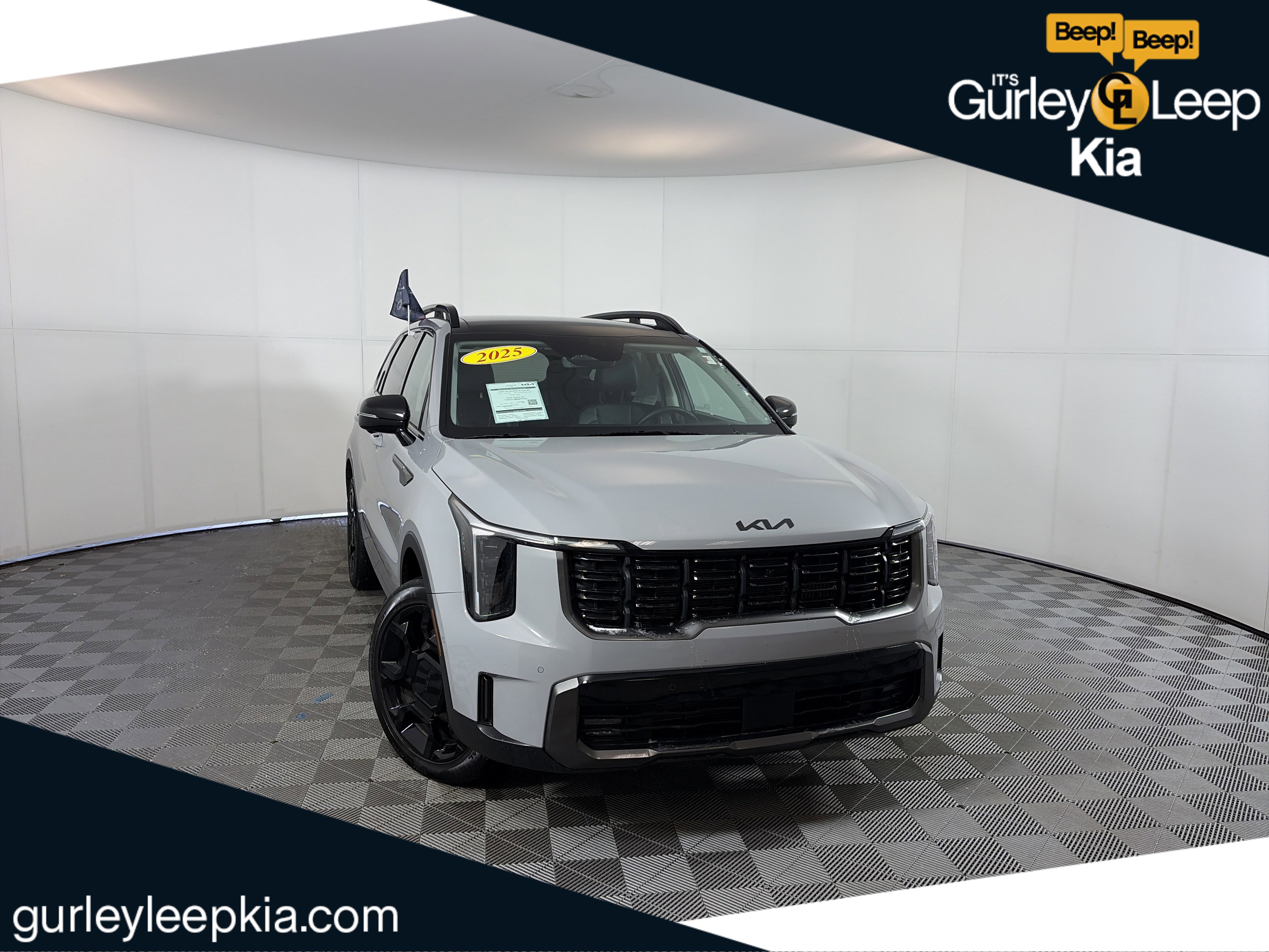 Certified 2025 Kia Sorento SX image 1
