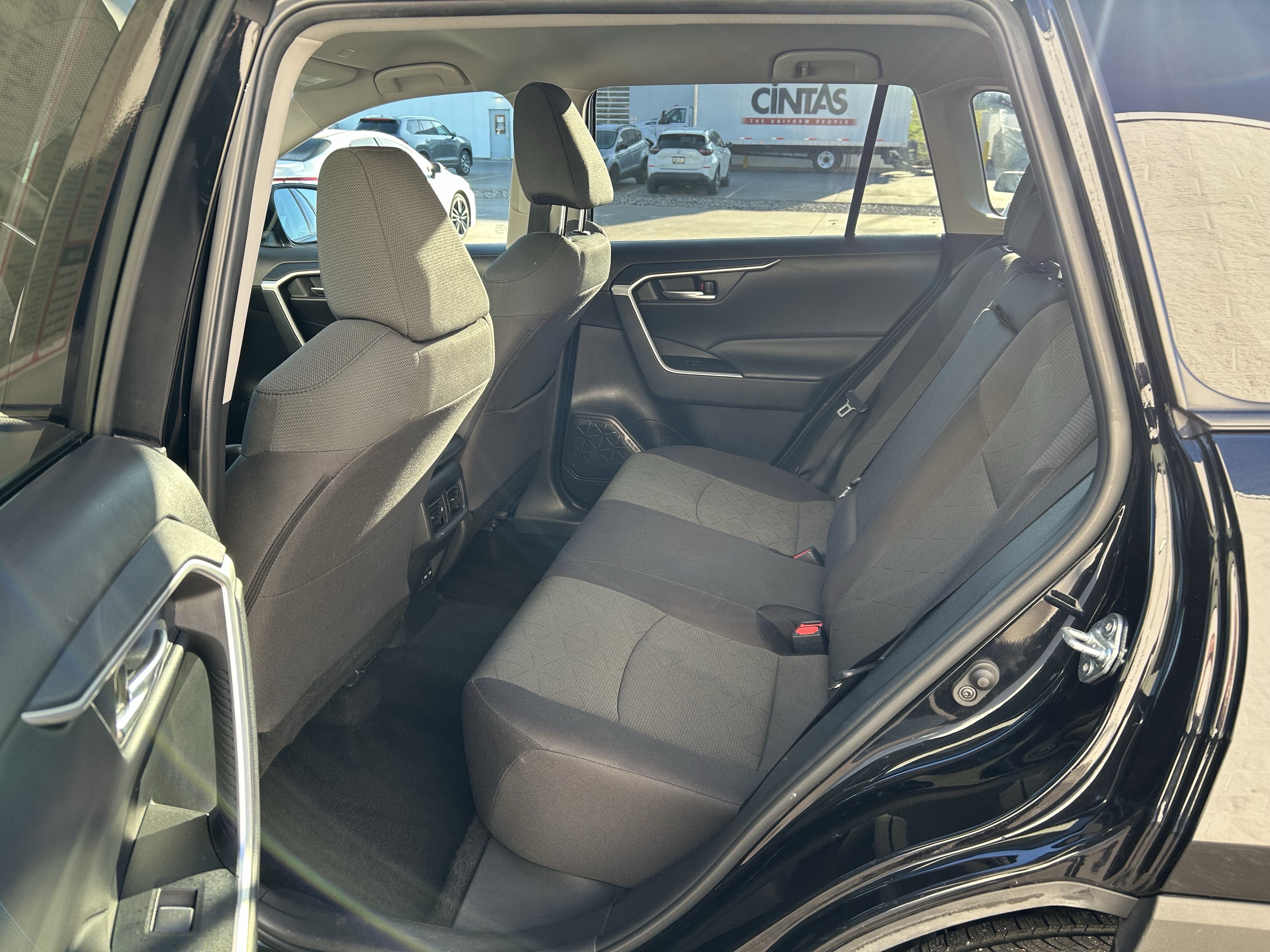 Certified 2024 Toyota RAV4 XLE FWD image 17