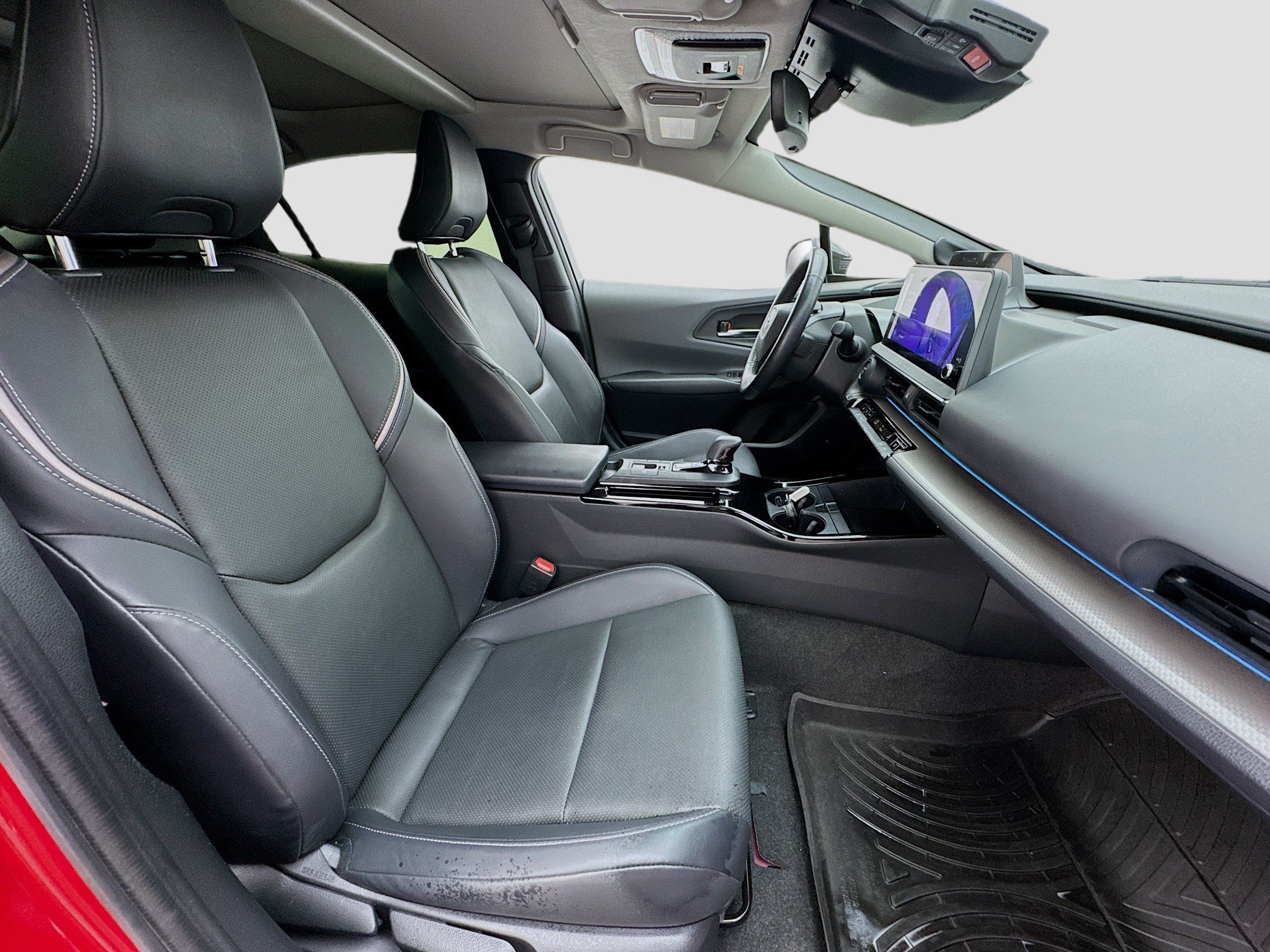 Used 2023 Toyota Prius Limited FWD image 19