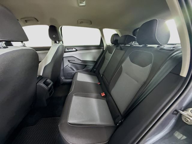 Used 2022 Volkswagen Taos S image 23