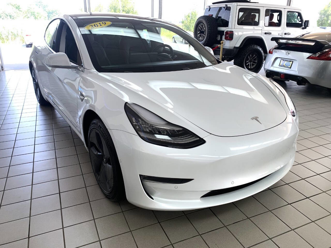 Used 2019 Tesla Model 3 Long Range image 4