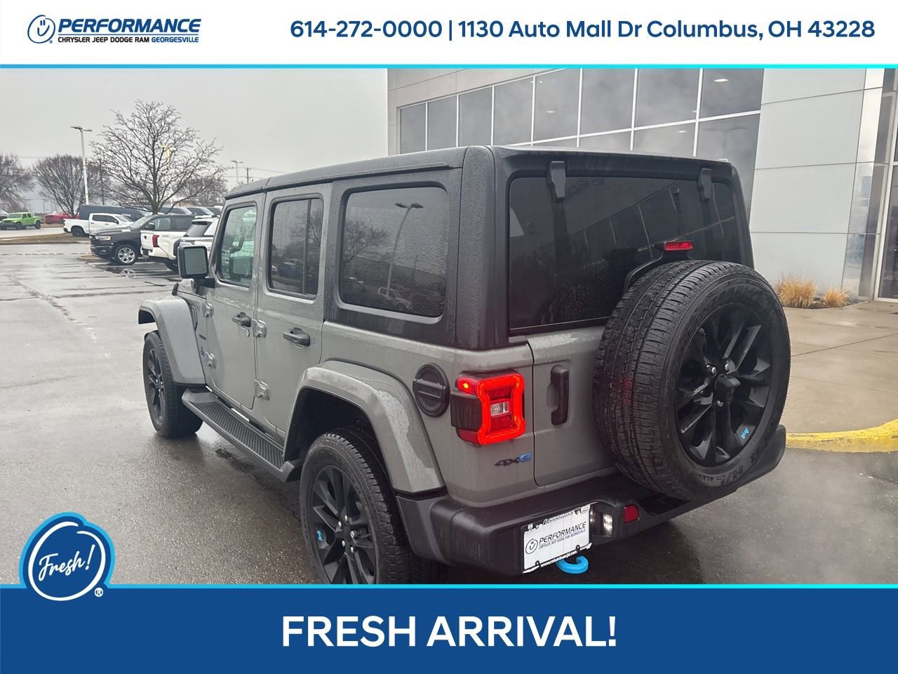 Used 2022 Jeep Wrangler Unlimited Sahara w/ Cold Weather Group image 6