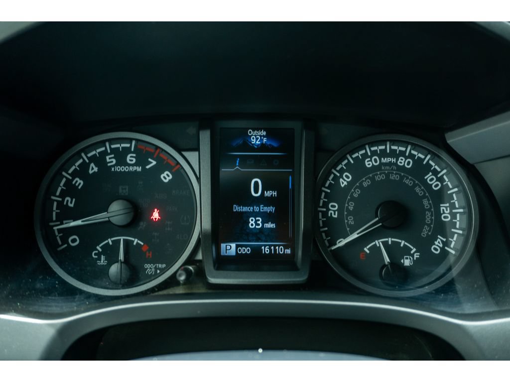 Used 2023 Toyota Tacoma TRD Off-Road w/ Technology Package AWD/4WD image 20