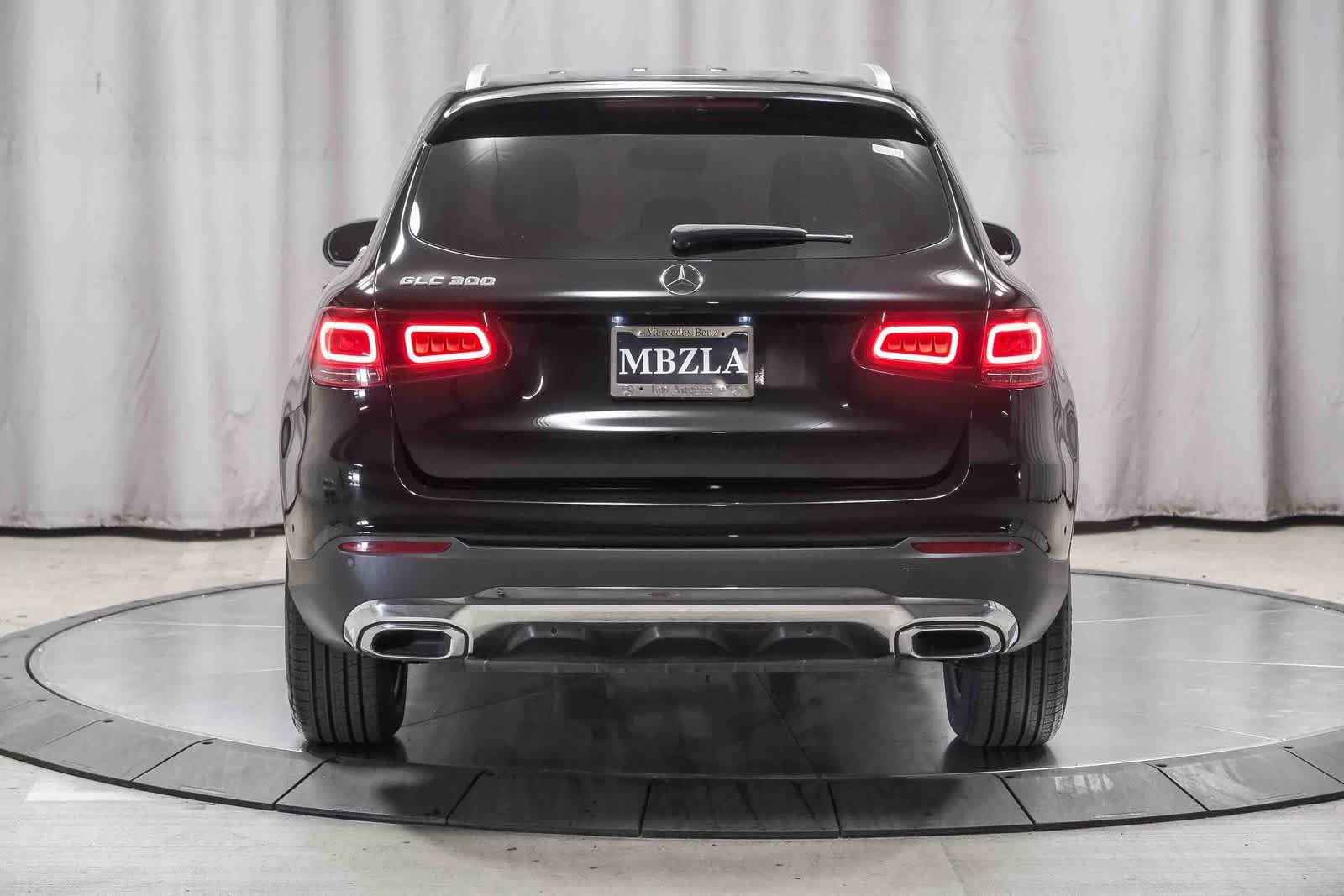 Certified 2022 Mercedes-Benz GLC 300 image 3