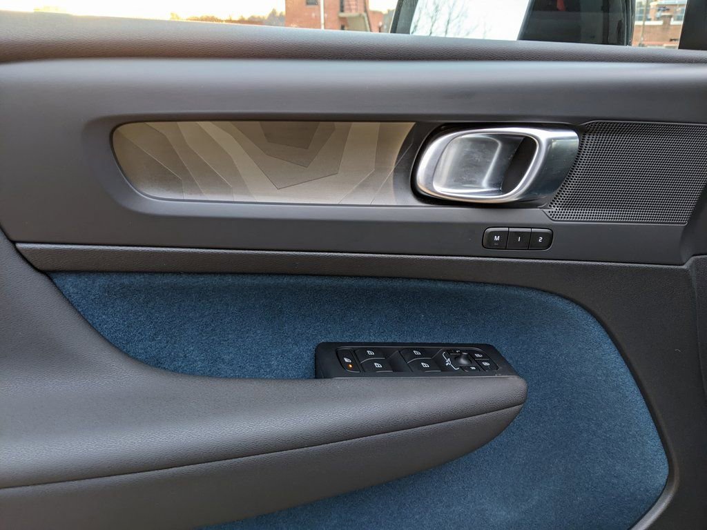 Certified 2024 Volvo XC40 Recharge Plus image 10