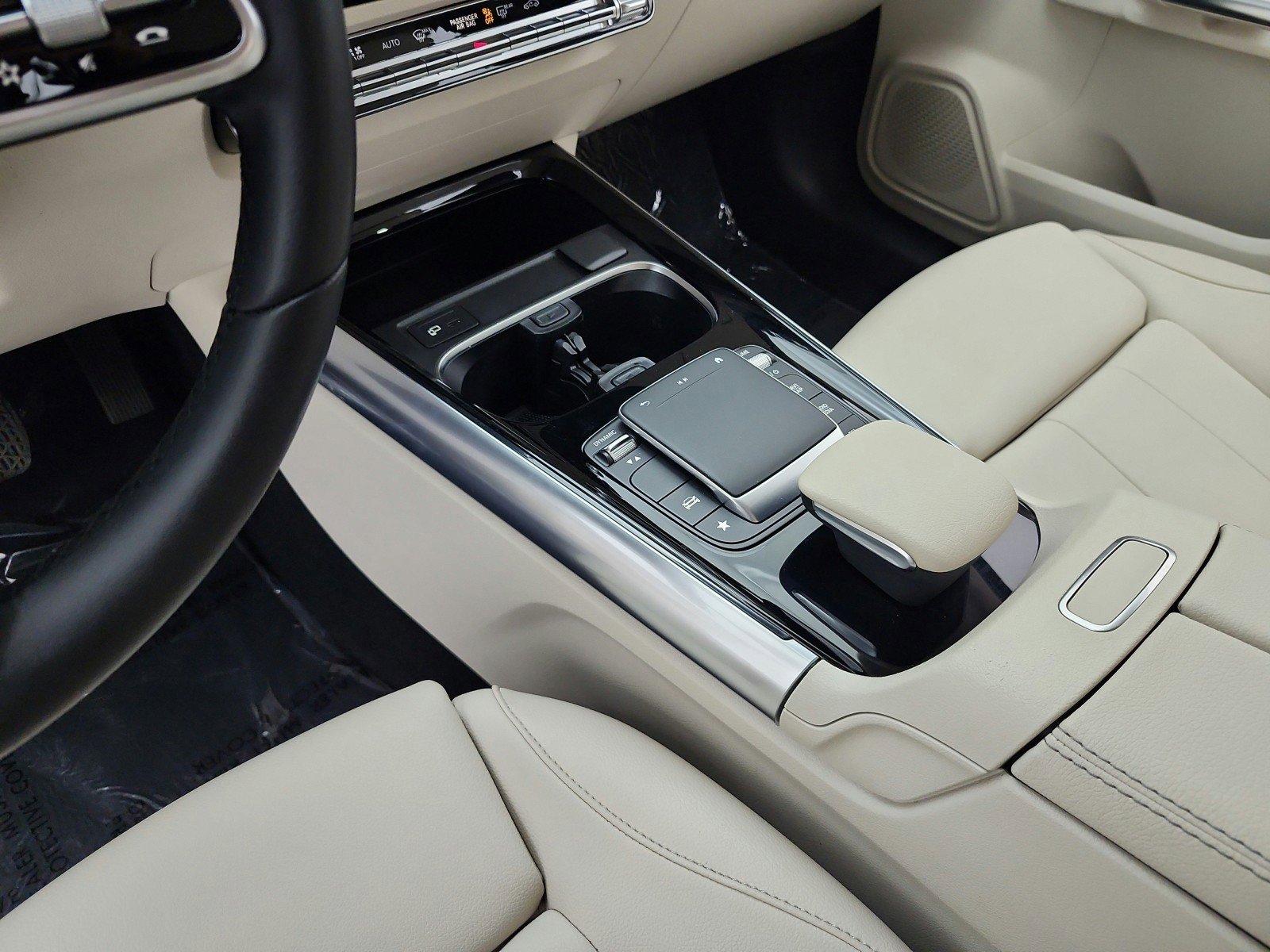 Used 2023 Mercedes-Benz GLA 250 image 11