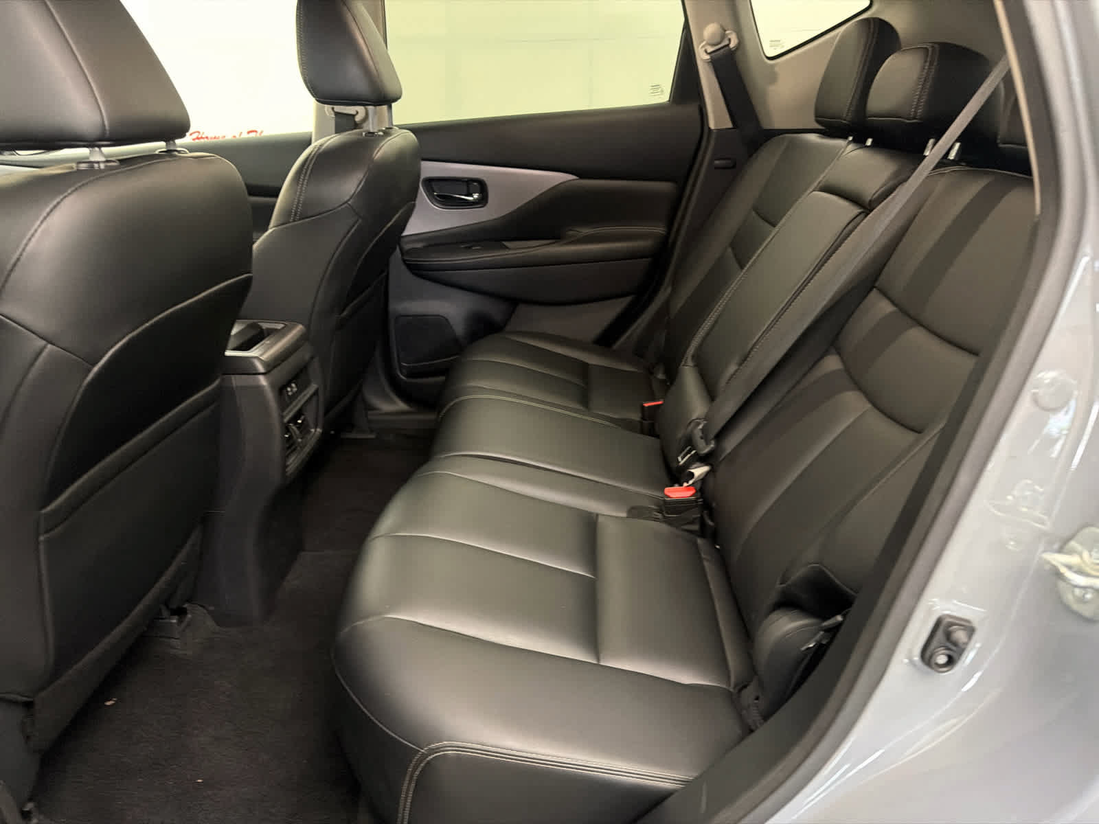 Used 2023 Nissan Murano SV w/ SV Midnight Edition Package FWD image 16