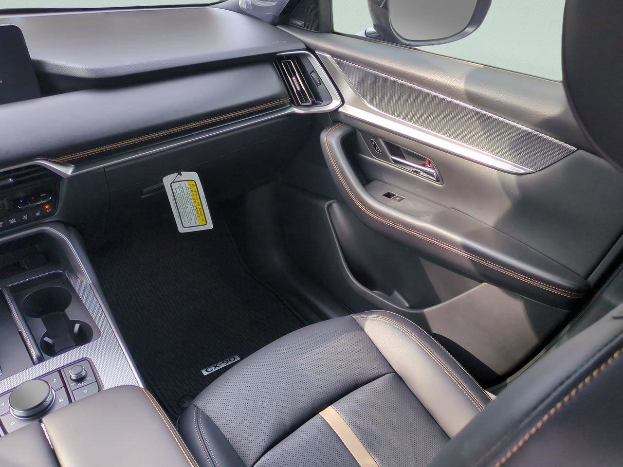 New 2026 MAZDA CX-90 3.3 Turbo w/ Premium Plus Pkg image 13