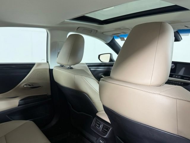 Used 2020 Lexus ES 350 w/ Accessory Package 2 FWD image 27