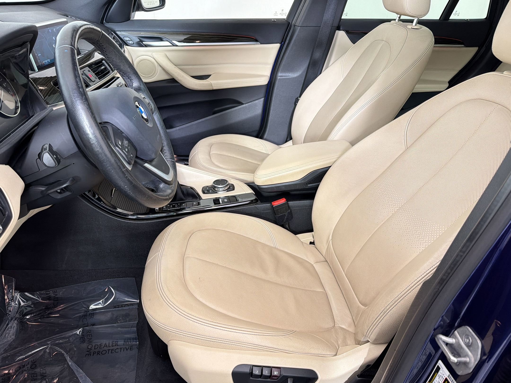 Used 2016 BMW X1 xDrive28i AWD/4WD image 5