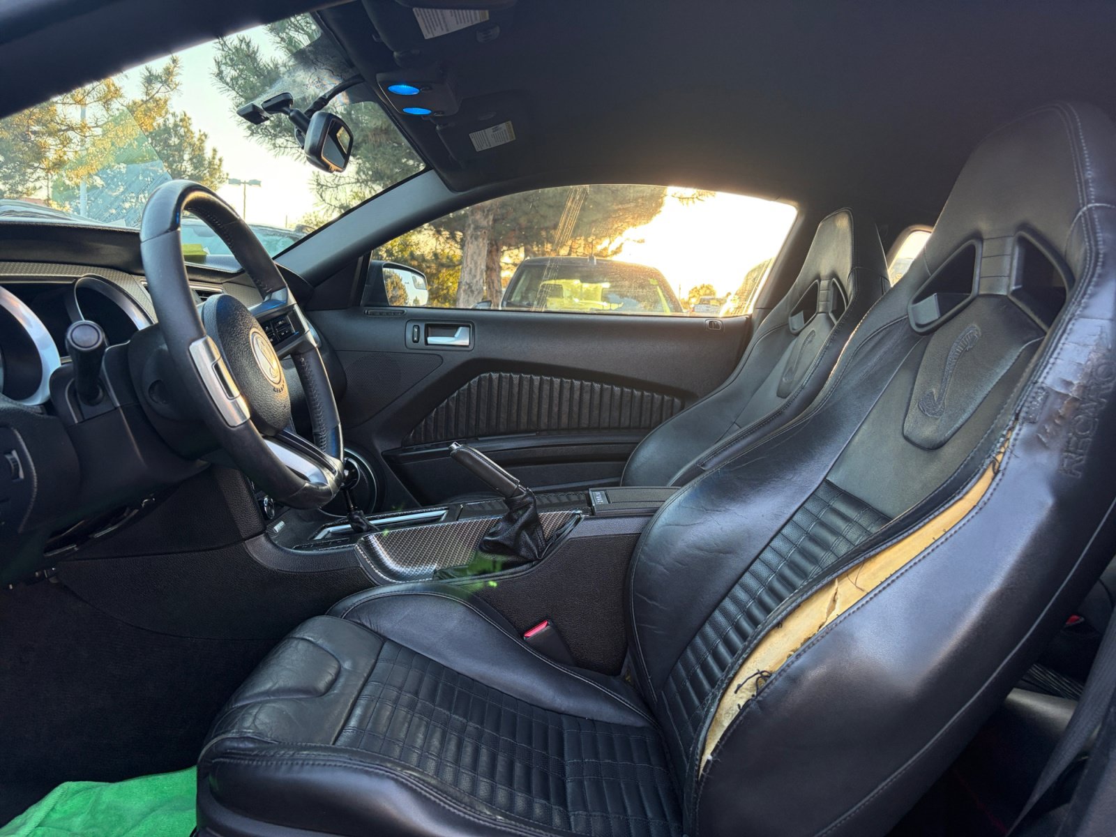 Used 2012 Ford Mustang Shelby GT500 w/ SVT Performance Pkg RWD image 15