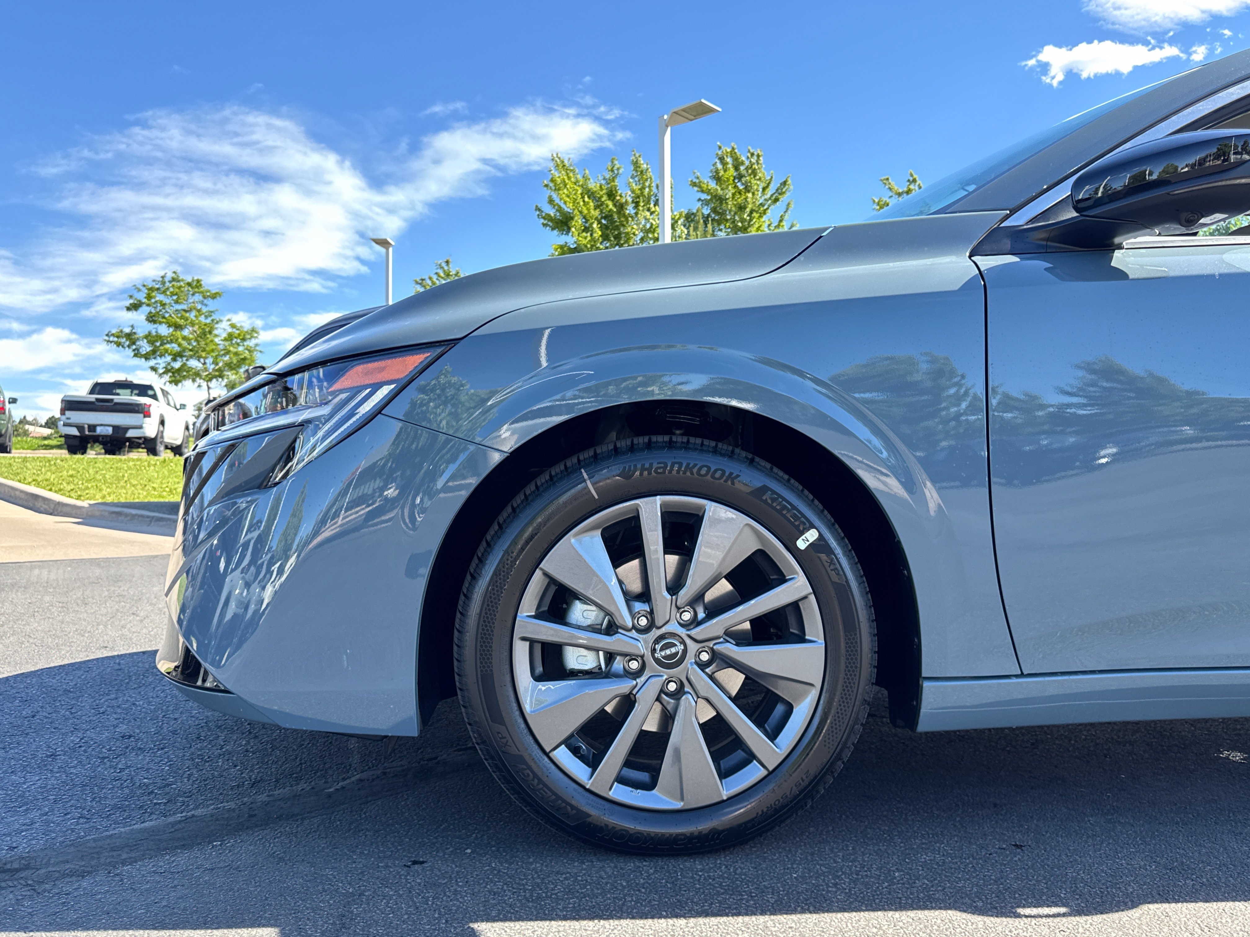 New 2026 Nissan Sentra SL w/ Floor Mat Package FWD image 9