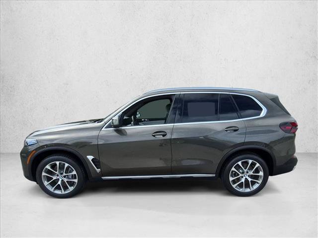 New 2026 BMW X5 xDrive40i w/ Premium Package AWD/4WD image 5