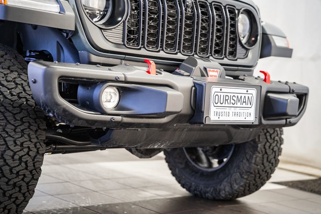 New 2026 Jeep Wrangler Rubicon w/ Dual Top Group image 12