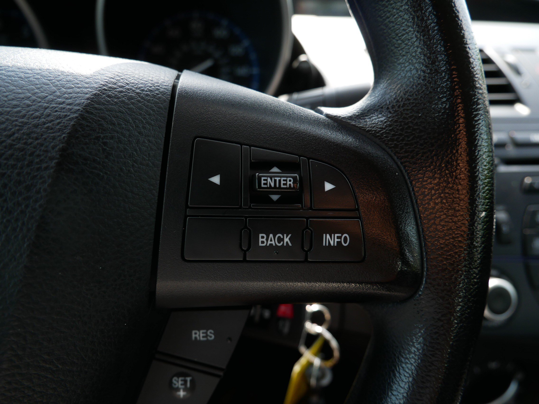 Used 2013 MAZDA MAZDA3 i Sport FWD image 29