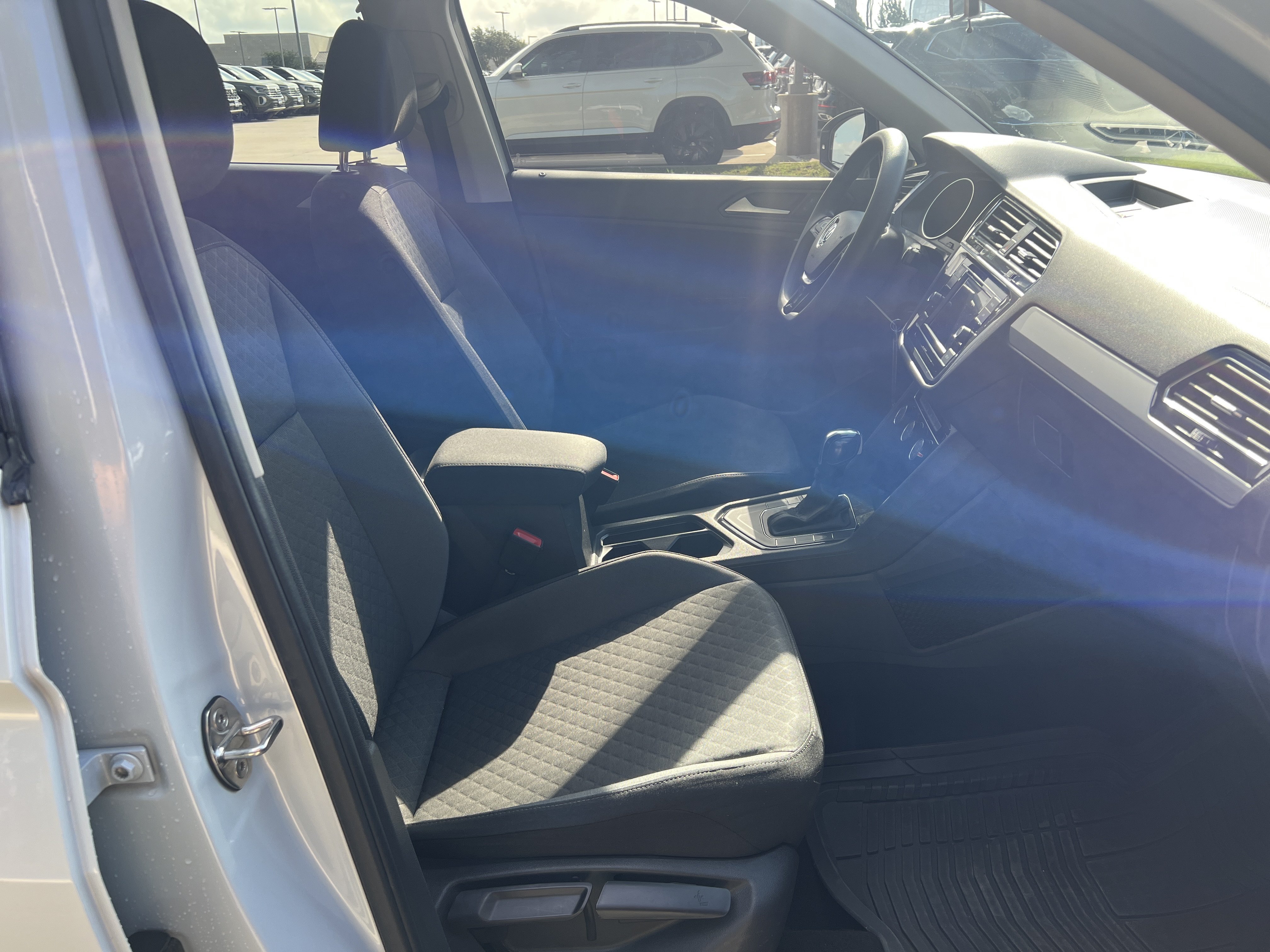 Used 2019 Volkswagen Tiguan S FWD image 25