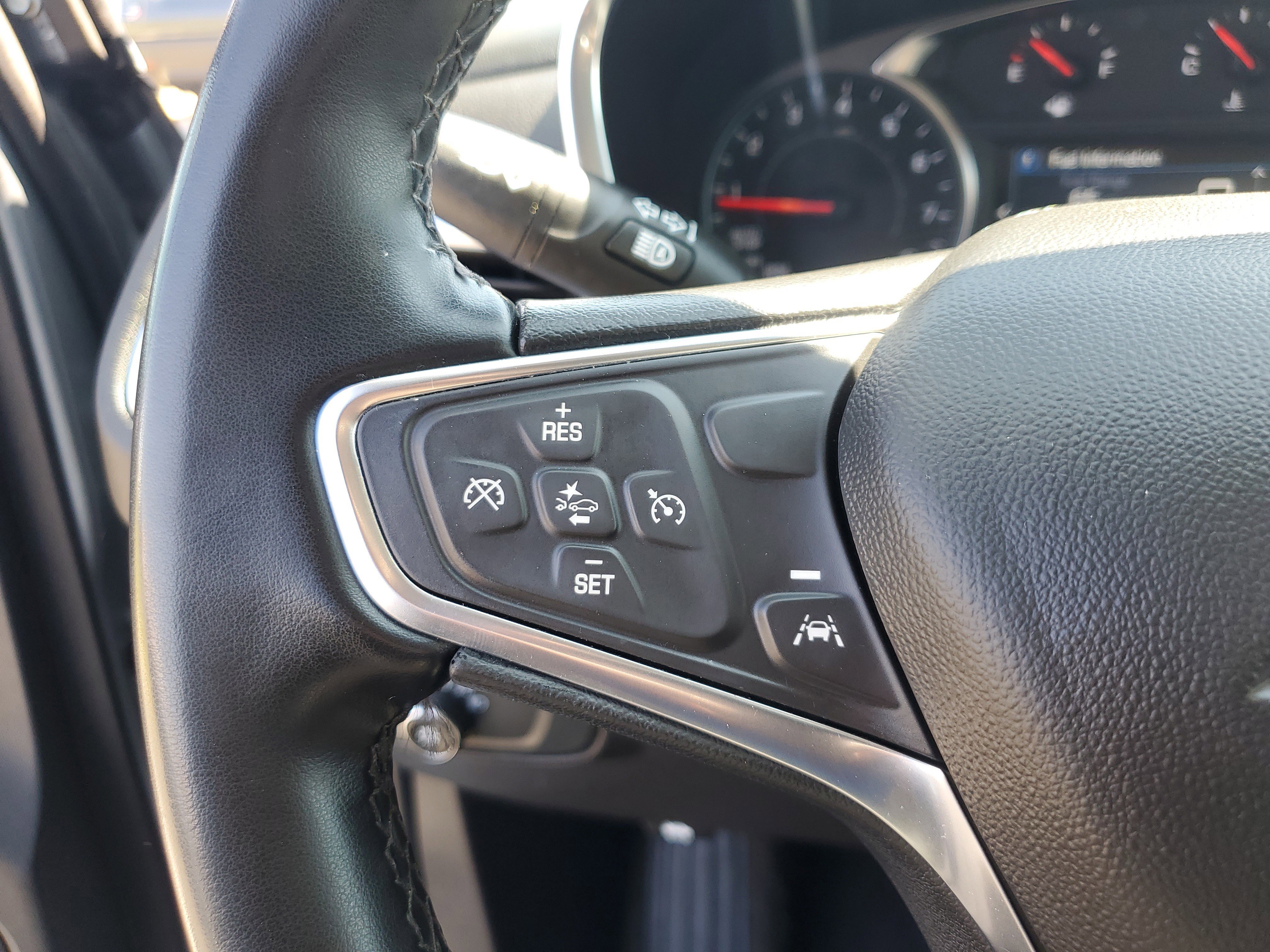 Used 2024 Chevrolet Equinox LT image 26