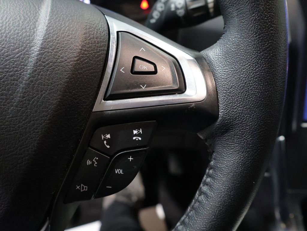 Used 2024 Ford Edge Titanium w/ Equipment Group 301A AWD/4WD image 35