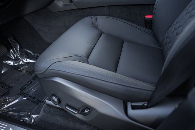New 2026 Volvo XC90 B6 Plus w/ Protection Package Premier image 35