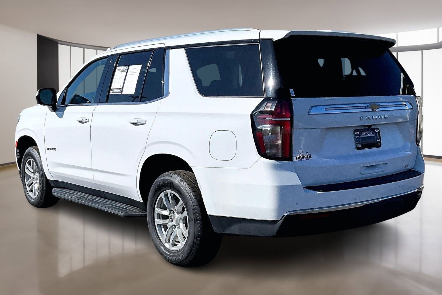 Used 2024 Chevrolet Tahoe LT image 4