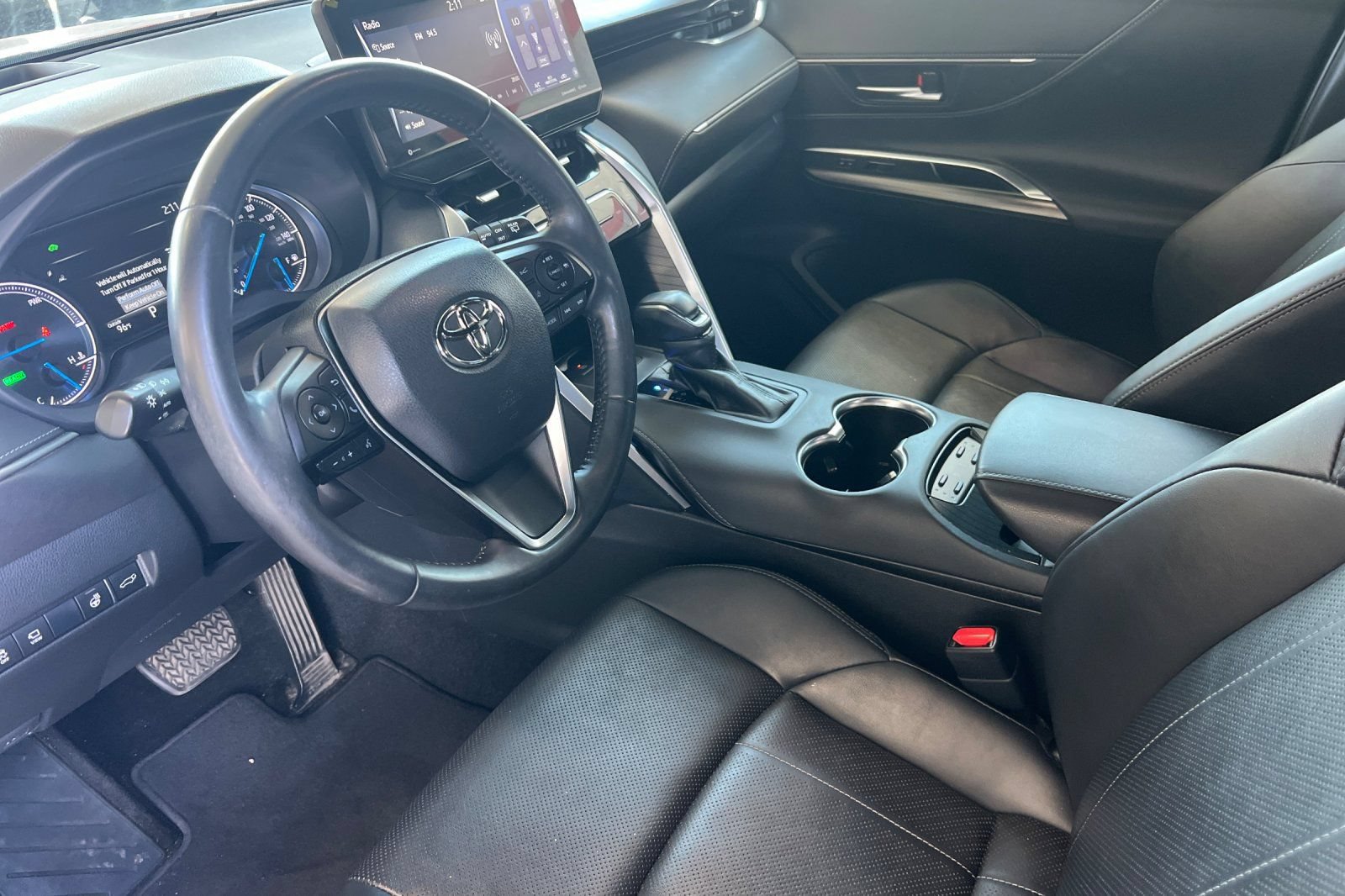 Used 2021 Toyota Venza Limited w/ Advanced Technology Package AWD/4WD image 7