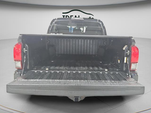 Used 2018 Toyota Tacoma TRD Sport image 24