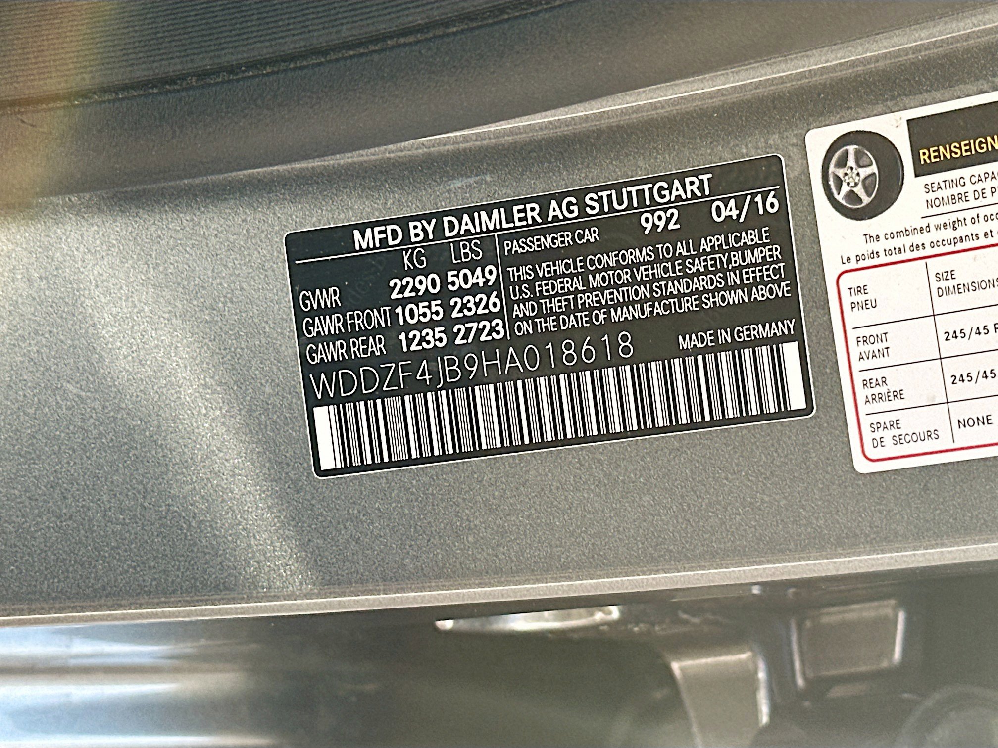 Used 2017 Mercedes-Benz E 300 image 39