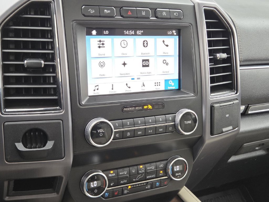 Used 2019 Ford Expedition Platinum AWD/4WD image 32