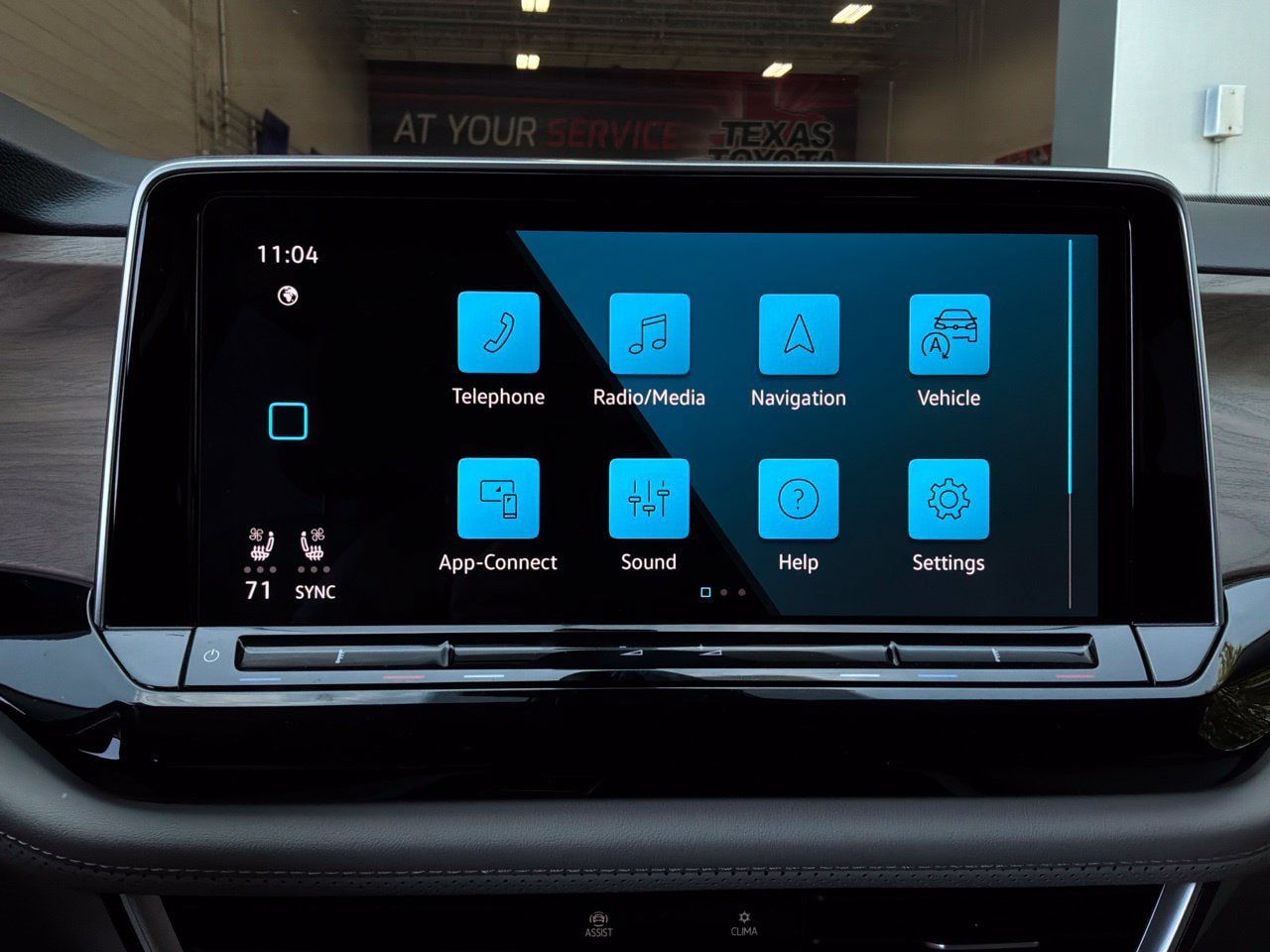 Used 2026 Volkswagen Atlas SE FWD image 35