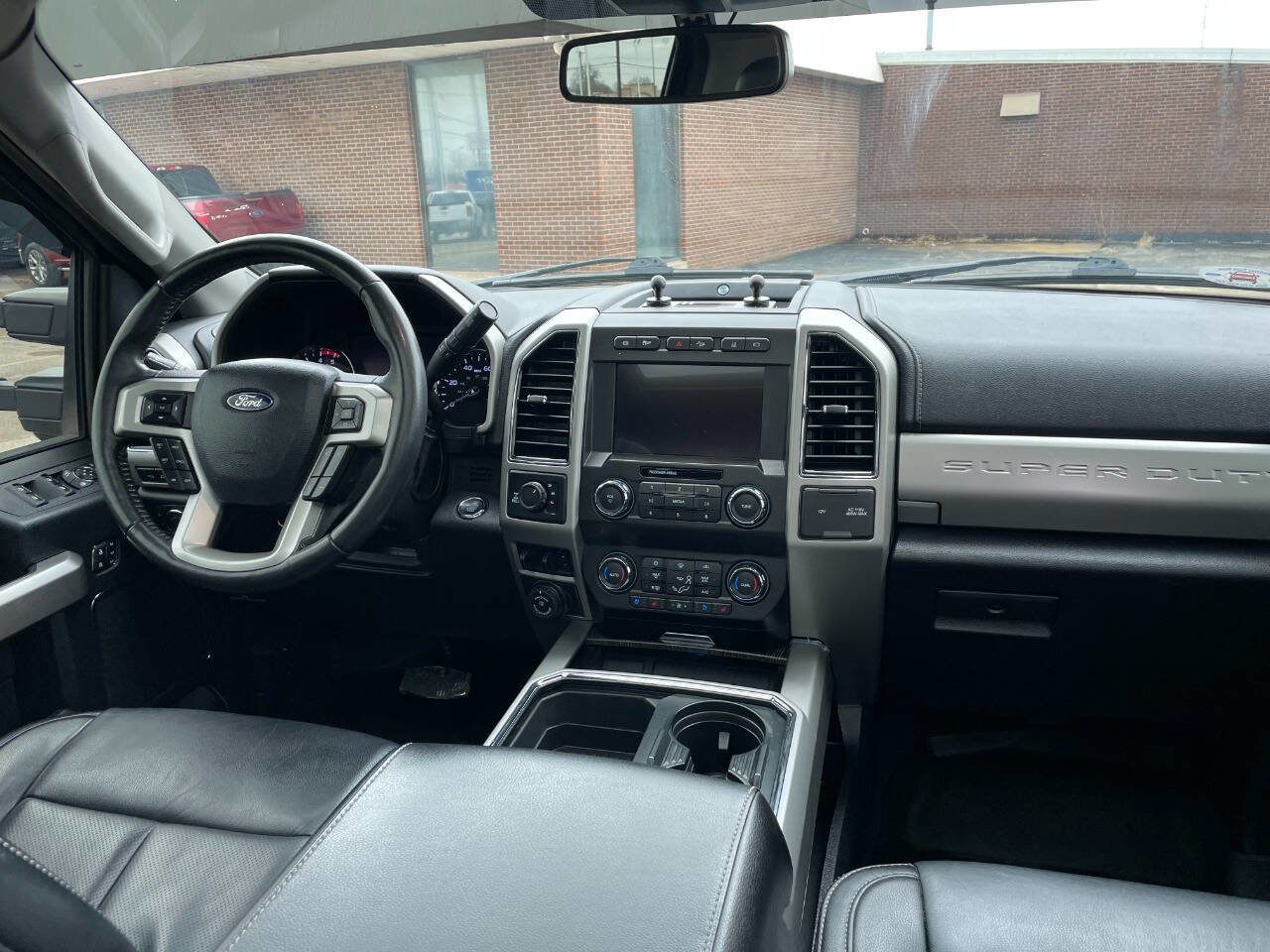 Used 2021 Ford F250 Lariat w/ Lariat Ultimate Package image 28