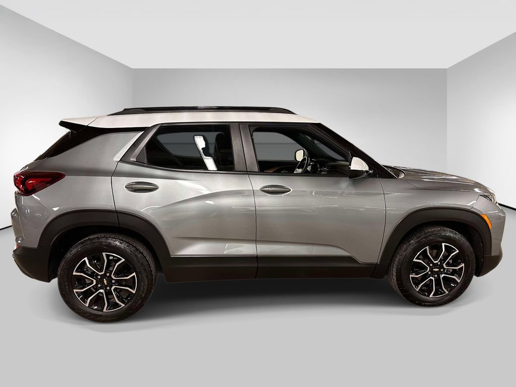 Used 2023 Chevrolet TrailBlazer ACTIV image 6