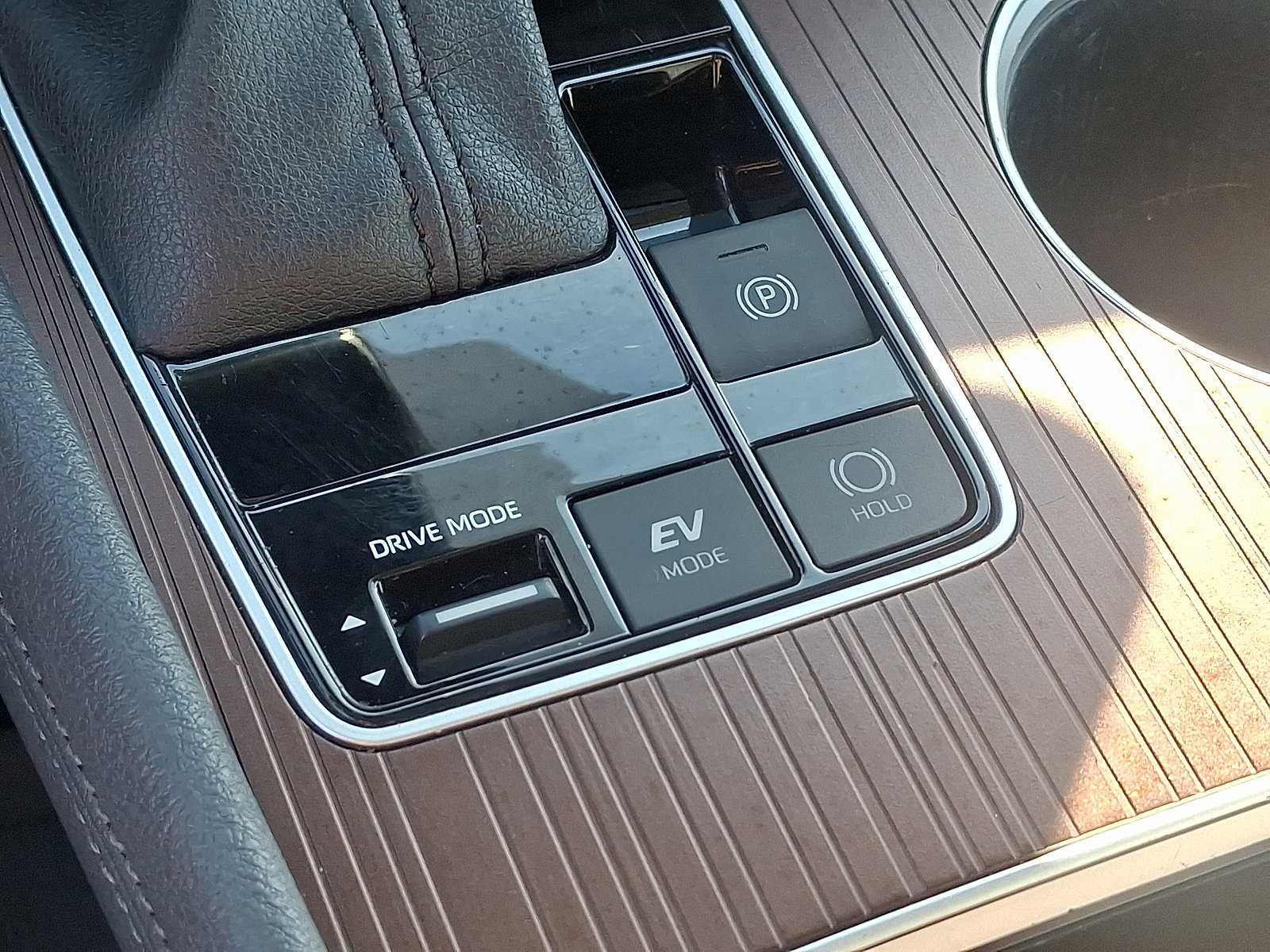 Used 2023 Toyota Sienna XLE image 25