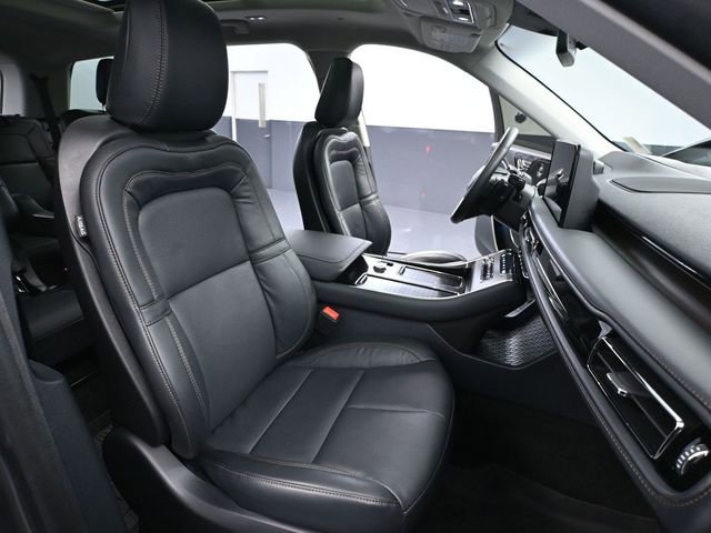 Used 2025 Lincoln Aviator Reserve w/ Jet Appearance Package image 56