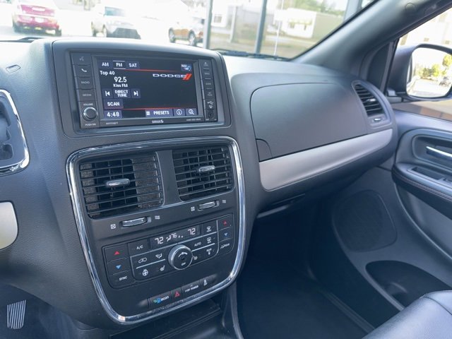 Used 2019 Dodge Grand Caravan GT image 12