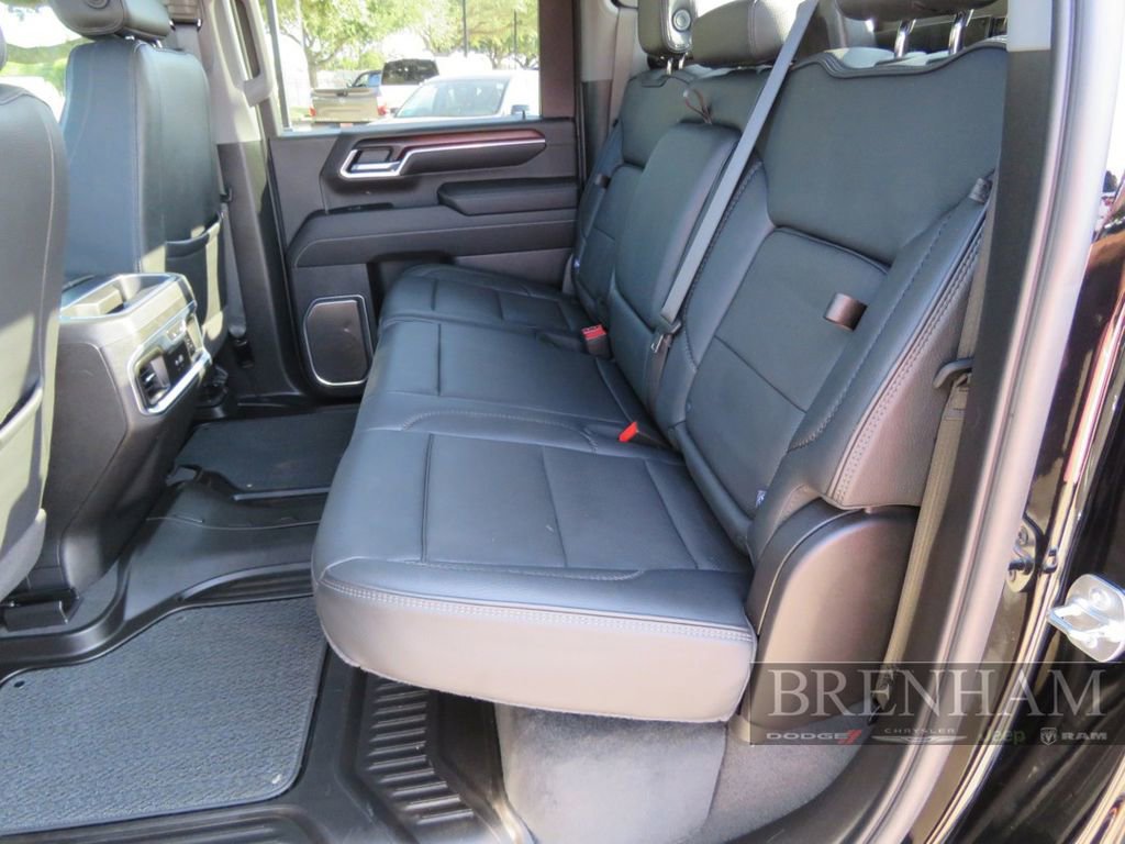 Used 2025 GMC Sierra 3500 Denali w/ Technology Package image 22