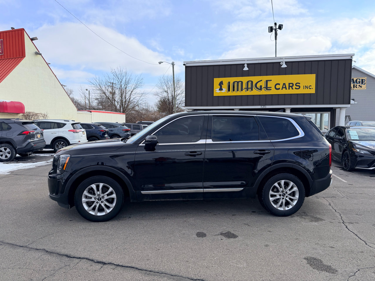 Used 2020 Kia Telluride LX image 11