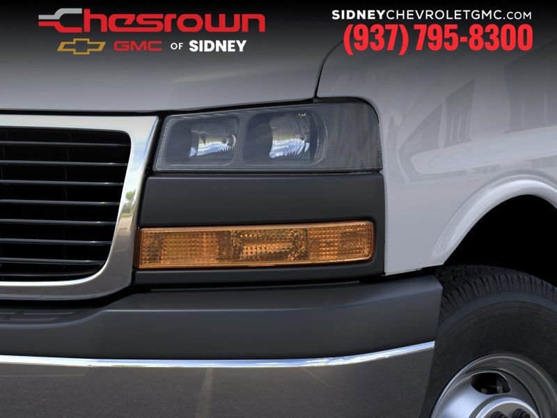 New 2025 GMC Savana 4500 w/ Power Convenience Package RWD image 10