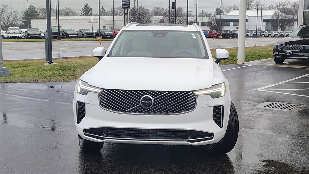 New 2026 Volvo XC90 B6 Ultra image 35